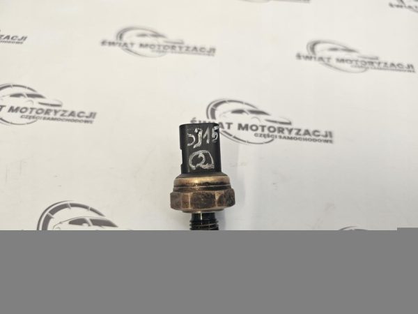 BMW F20 F30 1.6 B 136KM 108TYS. N13B16A czujnik ciśnienia oleju 7592532 - obrazek 4