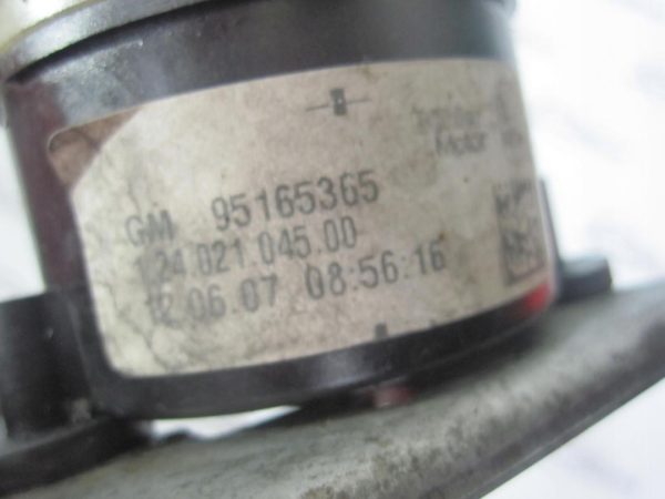 CAPTIVA ANTARA 2.2 VCDI pompa wody 95165365 - obrazek 5