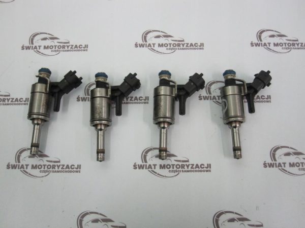 CITROEN DS3 1.6 THP 10FJBE wtryskiwacz V7591623 0261500073