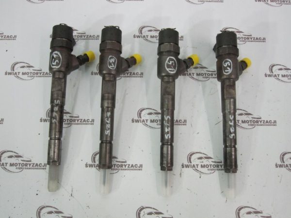 Combo 1.3 CDTI 263A2000 90KM 13r wtryskiwacz 0445110351