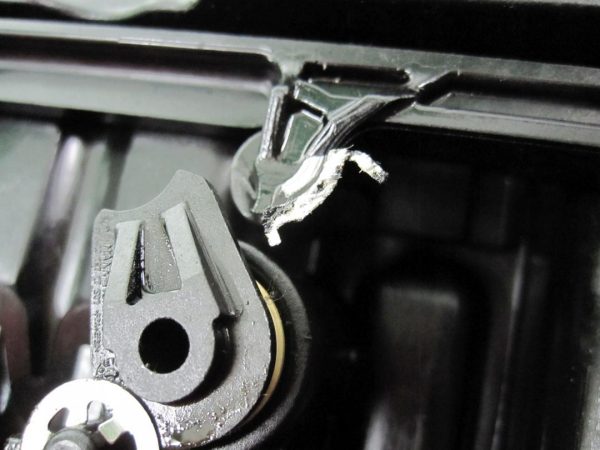 CORSA D 1.2 16V 10r kolektor ssący 55563664 1019662S01 - obrazek 11