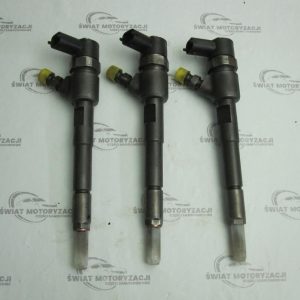 Doblo Fiorino 1.3 MULTIJET JTD 263A2000 wtryskiwacz wtrysk 0445110351