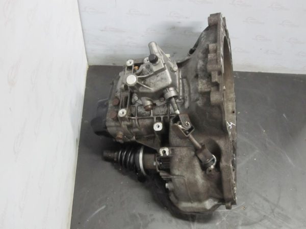 Fiat COMBO 1.3 CDTI 11r 75KM Z13DTJ 136tys. 5FW394 W394 SKRZYNIA BIEGÓW