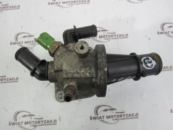 Fiat COMBO 1.3 CDTI 11r 75KM Z13DTJ obudowa termostatu 552240230