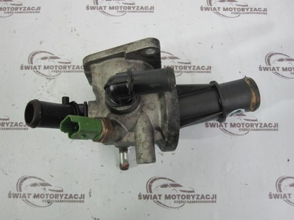 Fiat COMBO 1.3 CDTI 11r 75KM Z13DTJ obudowa termostatu 552240230 - obrazek 2