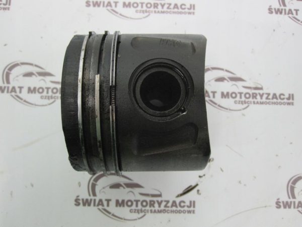 Fiat COMBO 1.3 CDTI 13r 90KM A13FD tłok 06935
