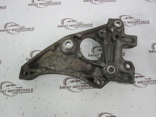 FOCUS 1.6 TDCI T1DA 115KM 15r łapa sprężarki klimatyzacji 9672950980