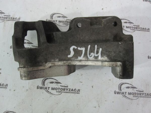 FOCUS MK3 1.6 TDCI T1DB 11r łapa silnika 3M51-6030-AF