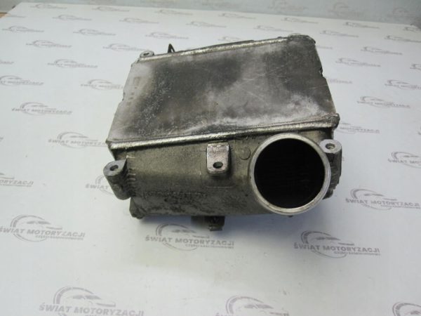 FORD FOCUS 1.6 TDCI 12r. CV61-8K230-BB CHŁODNICA POWIETRZA INTERCOOLER - obrazek 4