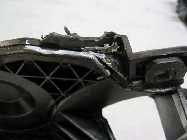 FORD GALAXY 2.0 TDCI 11R. 9682306380 9682307180 Osłona rozrządu - obrazek 6