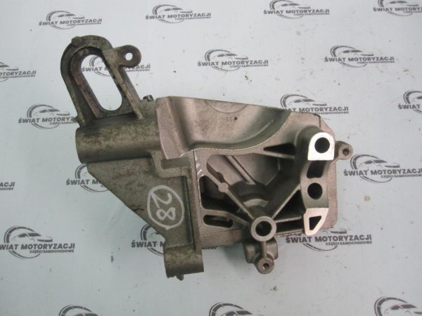 Ford Ka Plus 1.2 TI-VCT B2KA 70KM łapa silnika 8A6C-6F001-DC