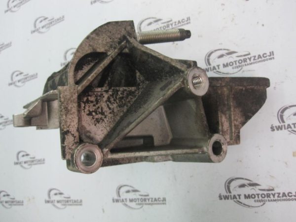 Ford Ka Plus 1.2 TI-VCT B2KA 70KM łapa silnika 8A6C-6F001-DC - obrazek 2
