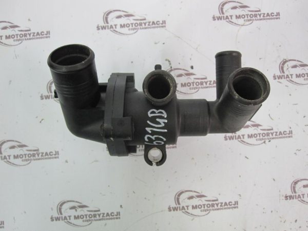 FORD TRANSIT 2.2 TDCI P8FA 85KM 09r obudowa termostatu 6C1Q-8A586-AC - obrazek 3