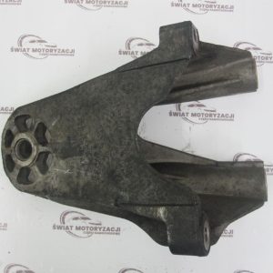 FORD TRANSIT 2.4 TDCI 08r łapa silnika 6C11-6037-AA