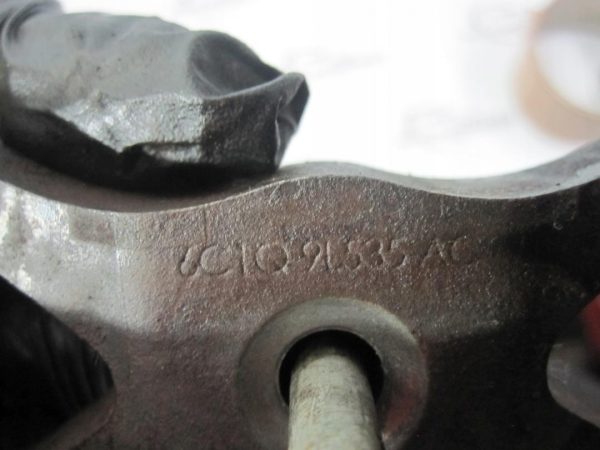 FORD TRANSIT 2.4 TDCI 08r stopka mocowanie wtrysku 6C1Q9L535AC - obrazek 4