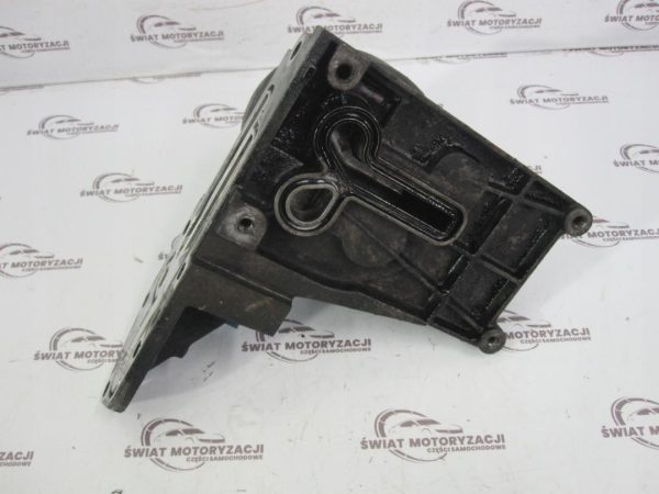 FORD TRANSIT 2.4 TDDI 00r obudowa filtra oleju - obrazek 2