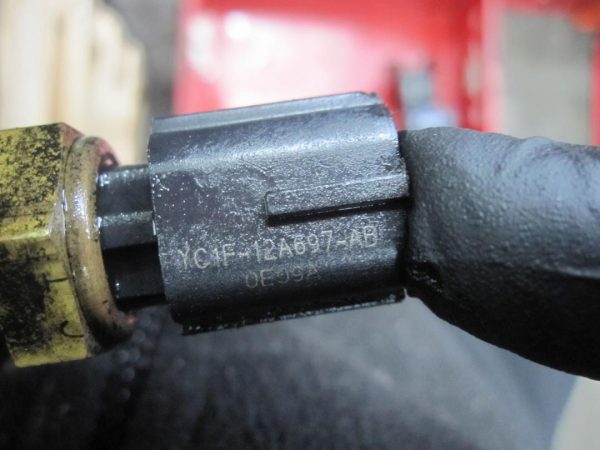 FORD TRANSIT 2.4 TDDI 00r zawór EGR YC1F-12A697-AB - obrazek 8