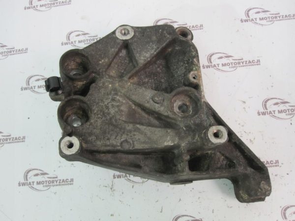 GIULIETTA 1.6 JTDM 940A3000 łapa mocowanie sprężarki klimatyzacji 55225455