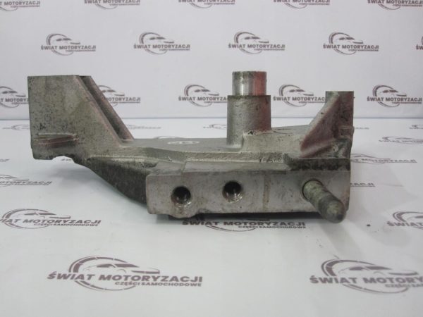 Hyundai Santa Fe 2.2 CRDI 09r D4EB ŁAPA WSPORNIK SILNIKA - obrazek 2