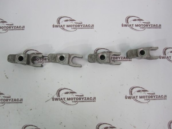 Insignia 2.0 CDTI 140KM 14r. A20DTE mocowanie stopka wtrysku 931875
