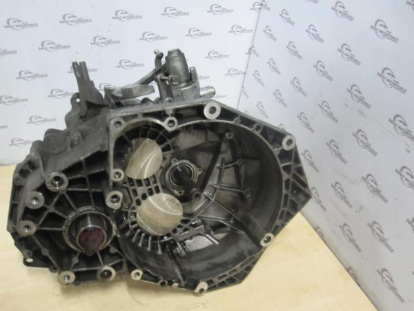 Insignia 2.0 CDTI A20DTH 4X4 160KM 11r Skrzynia biegów F40 55561696 0822680 - obrazek 6