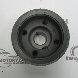 INSIGNIA ASTRA 2.0 CDTI 11r koło zębate rozrządu B756
