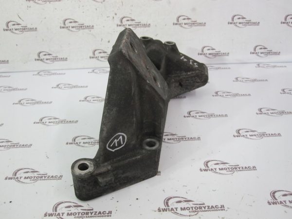 IVECO 2.3 HPI F1AE0481B 116KM 06r łapa wspornik silnika lewa 500376599 - obrazek 4
