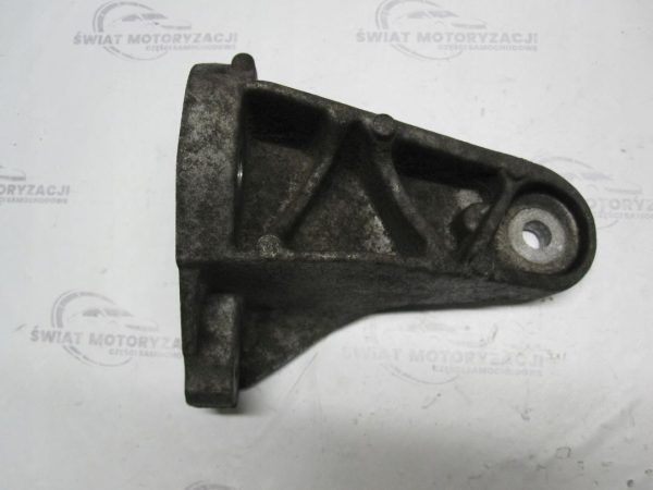 JAGUAR RANGE ROVER 3.0 D 306DT 241KM 5R836061BA ŁAPA SILNIKA - obrazek 5