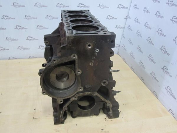 JAGUAR XF 2.2 D 224DT 14R. 131TYS. Blok nominalny - obrazek 4