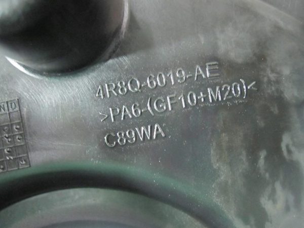 JAGUAR XF 2.7 TD V6 207KM 09r osłona rozrządu 4R8Q-6019-AE - obrazek 2