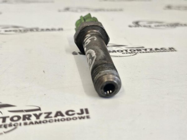 JAGUAR XF 3.0 D 306DT 13r czujnik ciśnienia oleju 4R8Q9278-AB - obrazek 2