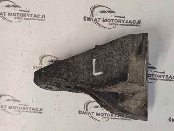 JAGUAR XF 3.0 D 306DT łapa wspornik silnika 5R836061BA - obrazek 2