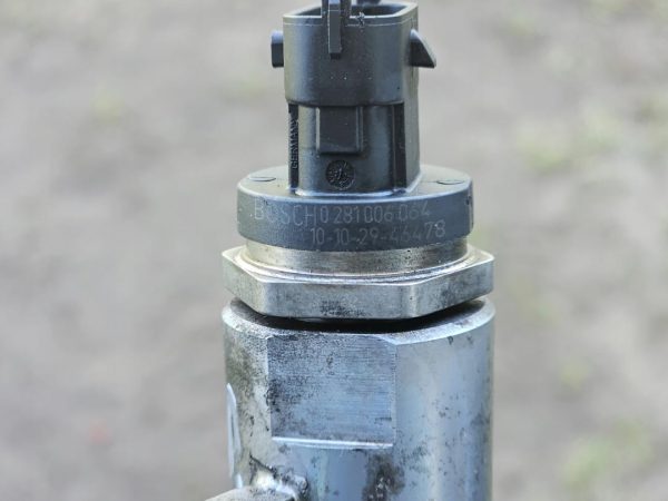 JAGUAR XF 3.0 D 306DT listwa wtryskowa 0281006064 9X2Q-9D280-FA 0445216030 - obrazek 3