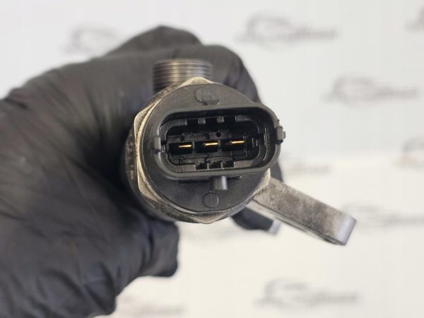 JAGUAR XF 3.0 D 306DT listwa wtryskowa 0281006064 9X2Q-9D280-FA 0445216030 - obrazek 4