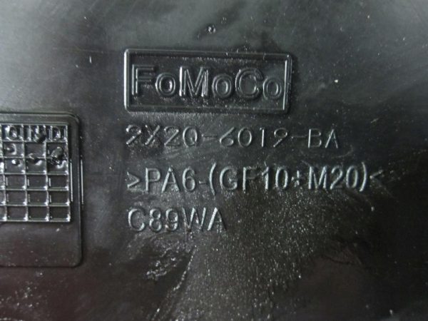 JAGUAR XF 3.0 D obudowa rozrządu 9X2Q-6019-BA - obrazek 2