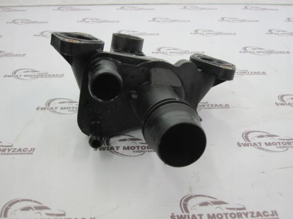 JAGUAR XF 3.0 D obudowa termostatu - obrazek 3