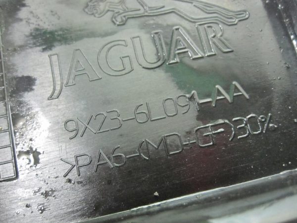 JAGUAR XF 3.0 D osłona silnika 9X23-6L091-AA - obrazek 2