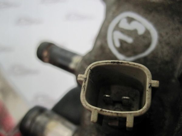 JUKE 1.6 VVT 12r obudowa termostatu - obrazek 3