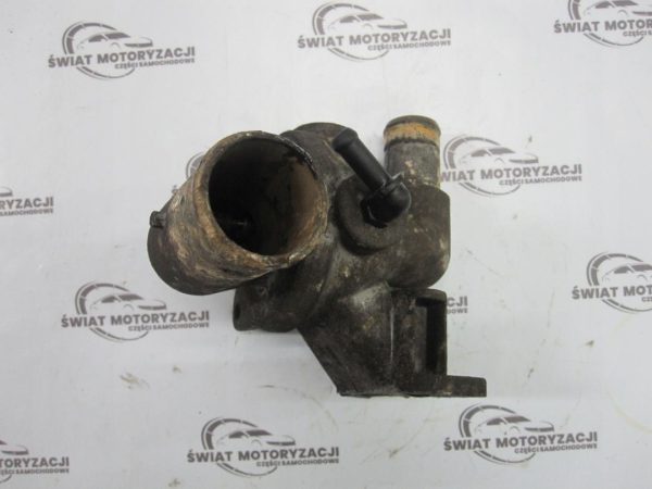 LDV MAXUS 2.5 CRD 09r obudowa termostatu