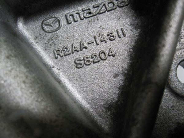 Mazda 6 2.2 CITD 12r. 130KM R2AA 147TYS. R2AA-14311 Obudowa filtru oleju - obrazek 2