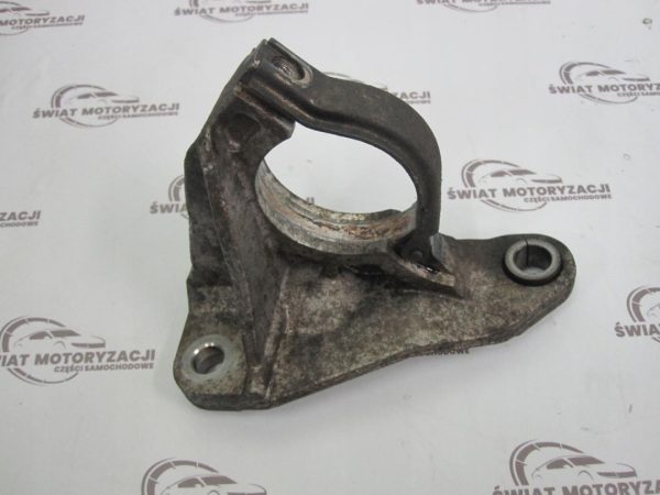 MEGANE 1.5 DCI 13r łapa podpora półosi 8200371715 - obrazek 4