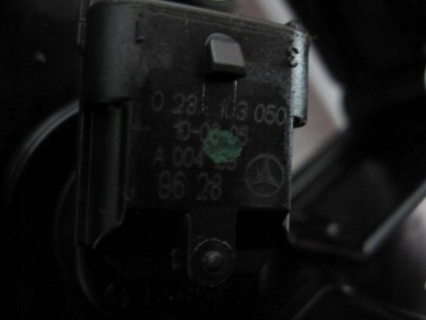 MERCEDES C 1.8 CGI 10r 156KM A2710101730 POKRYWA ZAWORÓW - obrazek 5