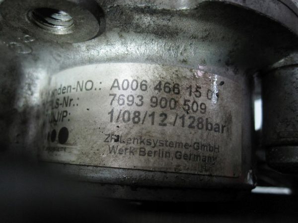MERCEDES C 2.2 CDI 12r pompa wspomagania A0064661501 7693900509 - obrazek 6