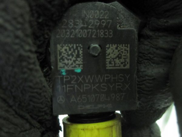MERCEDES C 2.2 CDI 651.911 wtryskiwacz A6510704987 - obrazek 4