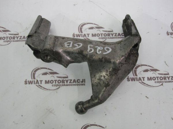 MERCEDES CLC 2.2 CDI 646.963 10r łapa silnika A6460160038 - obrazek 3