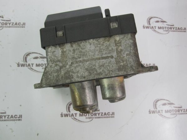 MERCEDES CLC 2.2 CDI 646.963 10r podgrzewacz wody A0001591904 - obrazek 3