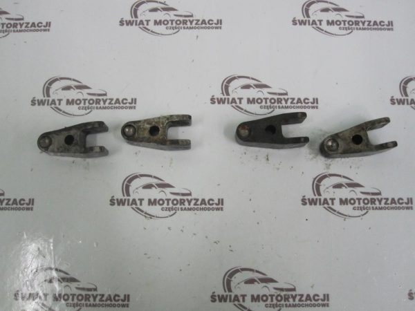 MERCEDES CLK W209 W203 2.2 CDI 08r mocowanie stopka wtrysku