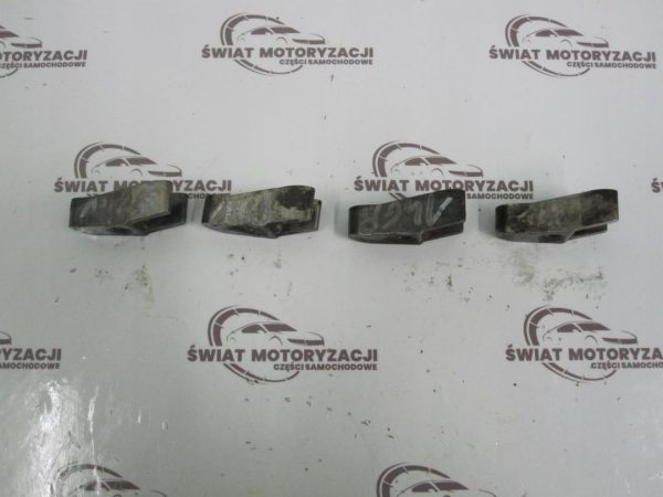 MERCEDES CLK W209 W203 2.2 CDI 08r mocowanie stopka wtrysku - obrazek 2