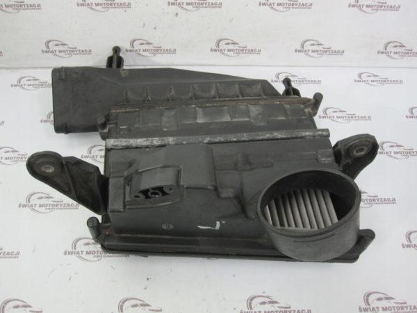 MERCEDES E 3.0 CDI 06r obudowa filtra powietrza A6420940304 A6420901901 - obrazek 3