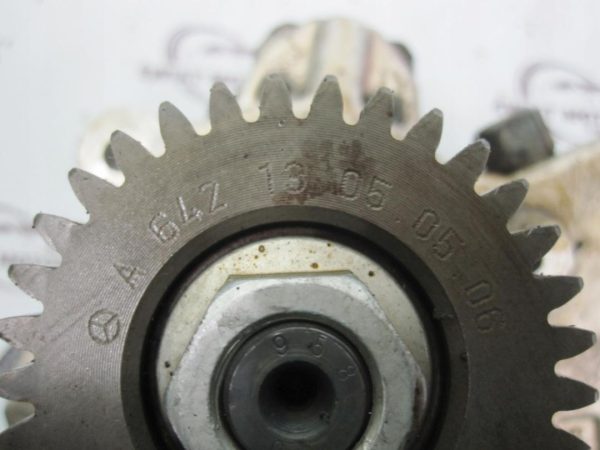 MERCEDES E 3.0 CDI 06r pompa wtryskowa A6420106600 0445010095 A6420700201 - obrazek 3